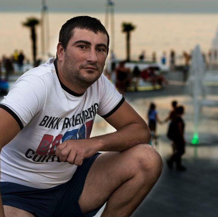 Echte Erfahrung und Rezension zur Anwendung von Hondroten-Gel von Michael aus Berlin.